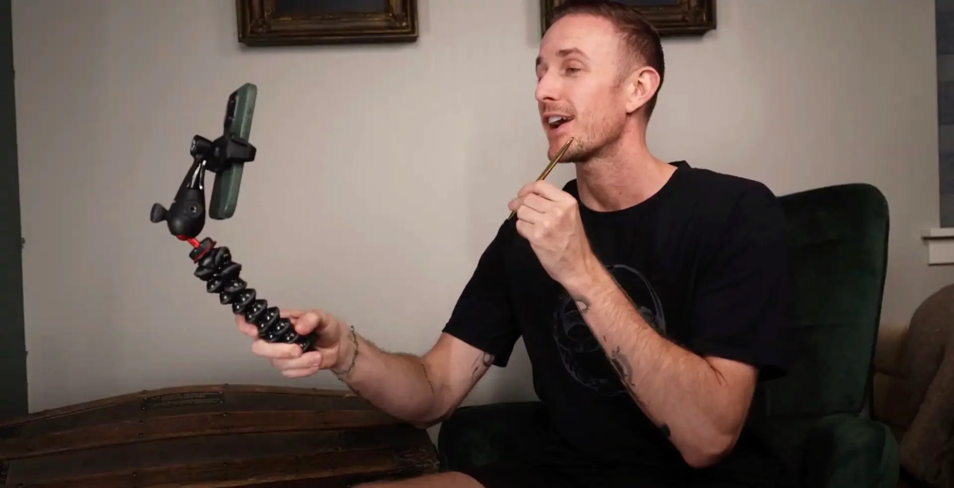 Ryan Robinson Blogger Selfie Video B-Roll Phone Camera Tripod and Pen